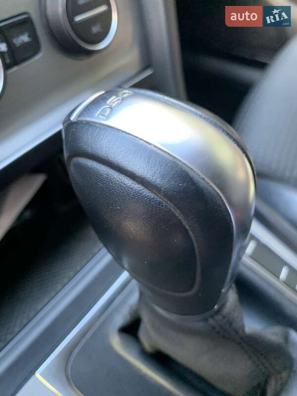 Універсал Volkswagen Golf 2014 в Києві