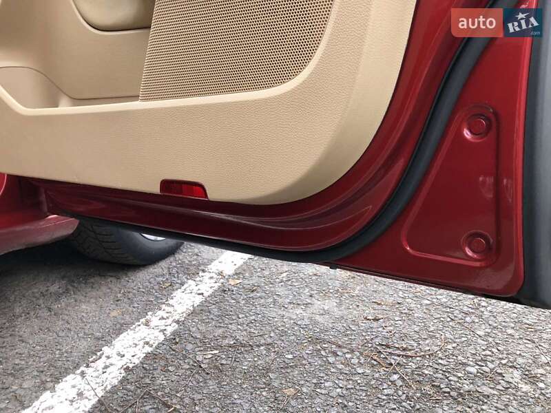 Універсал Volkswagen Golf 2008 в Вінниці