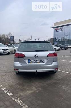 Универсал Volkswagen Golf 2018 в Луцке