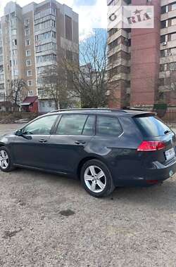 Универсал Volkswagen Golf 2014 в Ивано-Франковске