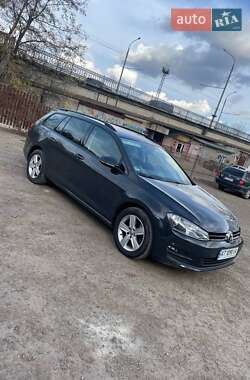 Універсал Volkswagen Golf 2014 в Івано-Франківську