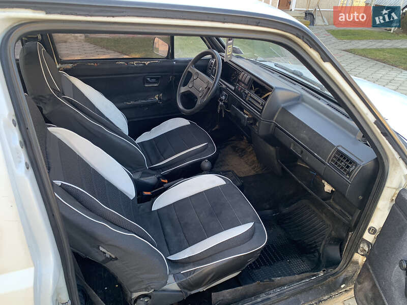 Хэтчбек Volkswagen Golf 1986 в Косове