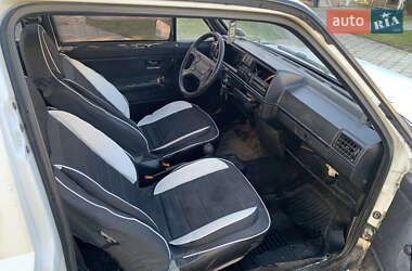 Хетчбек Volkswagen Golf 1986 в 