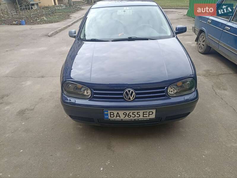 Хэтчбек Volkswagen Golf 2000 в Желтых Водах