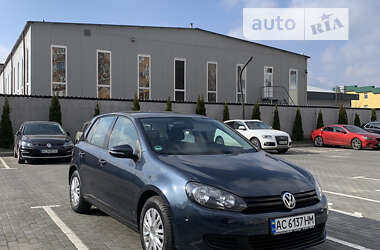 Хэтчбек Volkswagen Golf 2012 в Луцке