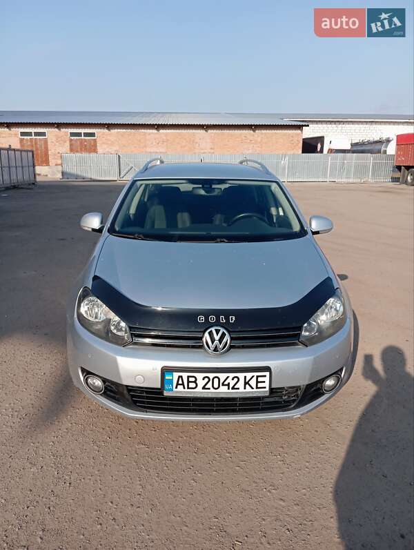 Універсал Volkswagen Golf 2011 в 