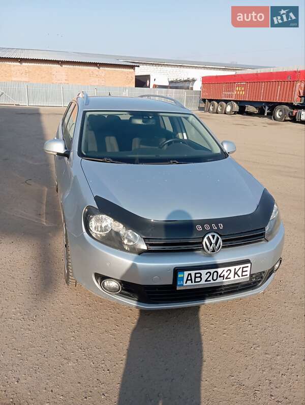 Универсал Volkswagen Golf 2011 в Виннице