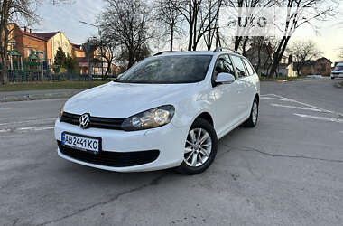 Універсал Volkswagen Golf 2011 в Вінниці