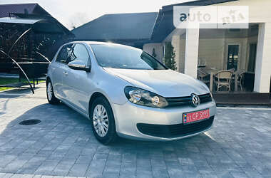 Хэтчбек Volkswagen Golf 2009 в Тячеве