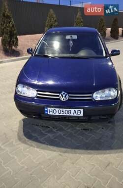 Хэтчбек Volkswagen Golf 2000 в Тернополе