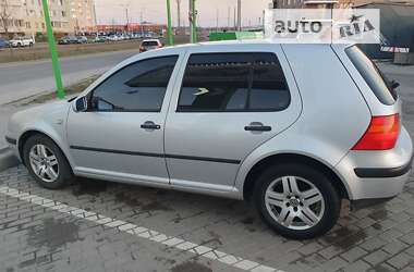 Хэтчбек Volkswagen Golf 2000 в Виннице