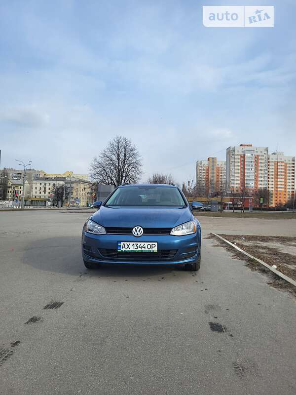 Універсал Volkswagen Golf 2016 в Харкові