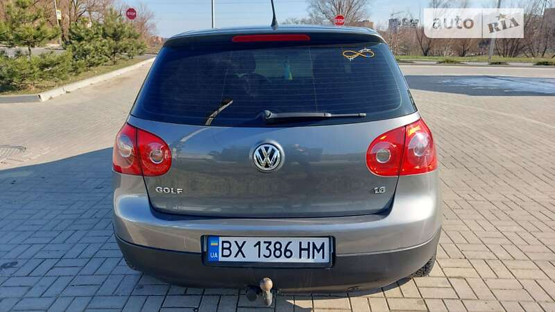 Хэтчбек Volkswagen Golf 2007 в Хмельницком