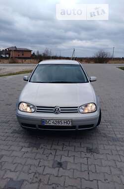 Хэтчбек Volkswagen Golf 1997 в Яворове