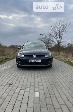 Універсал Volkswagen Golf 2015 в Львові