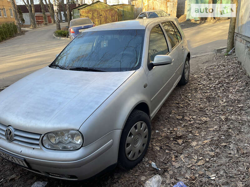 Хэтчбек Volkswagen Golf 1999 в Киеве