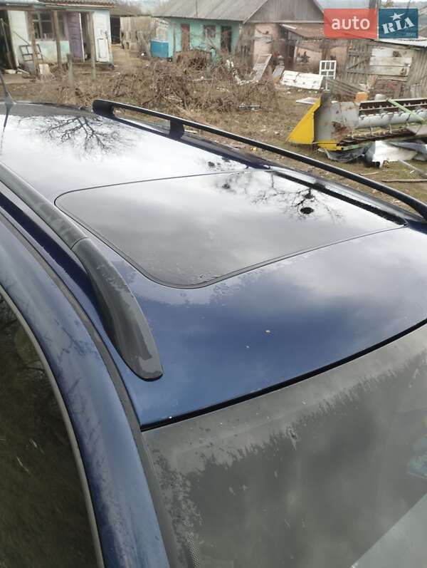 Универсал Volkswagen Golf 2003 в Тульчине