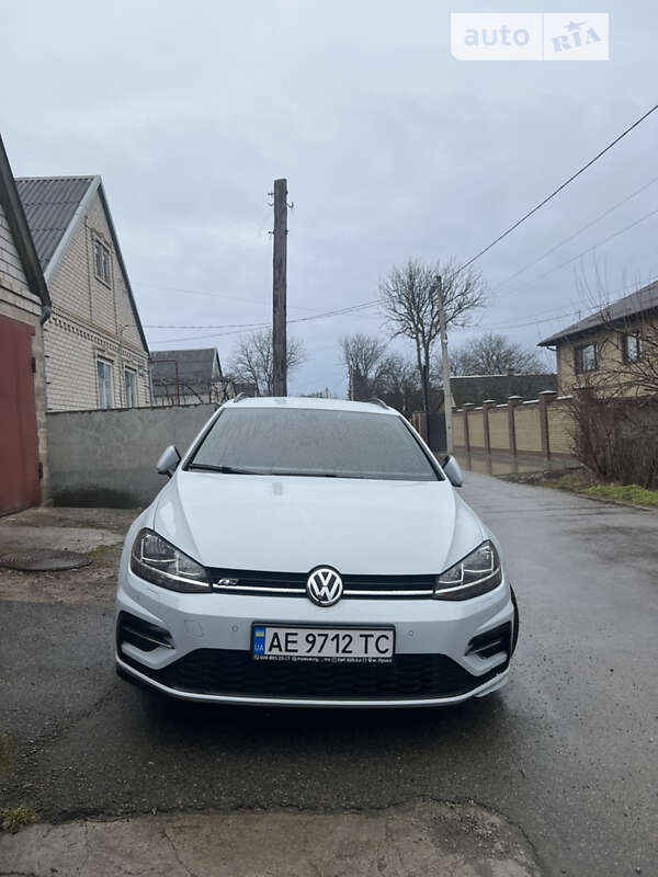 Универсал Volkswagen Golf 2017 в Днепре фото 42 Универсал Volkswagen Golf 2017 в Днепре