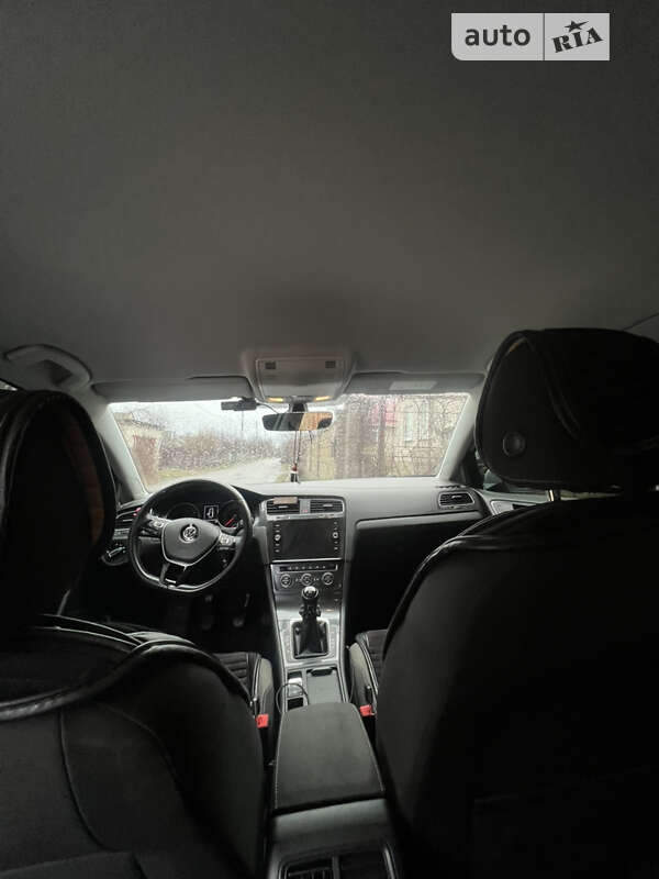 Универсал Volkswagen Golf 2017 в Днепре фото 48 Универсал Volkswagen Golf 2017 в Днепре