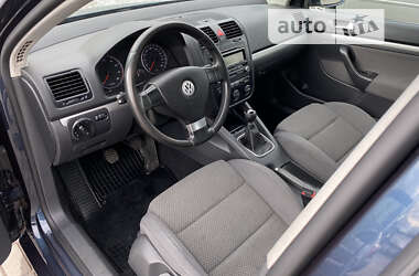 Универсал Volkswagen Golf 2008 в Калиновке