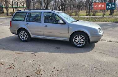 Універсал Volkswagen Golf 2005 в Кременчуці