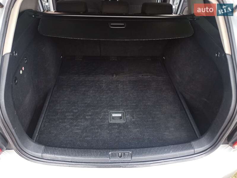 Универсал Volkswagen Golf 2010 в Тлумаче