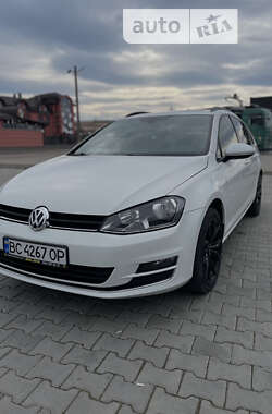 Универсал Volkswagen Golf 2015 в Дрогобыче