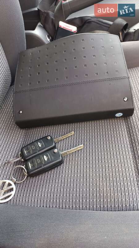 Универсал Volkswagen Golf 2008 в Кутах