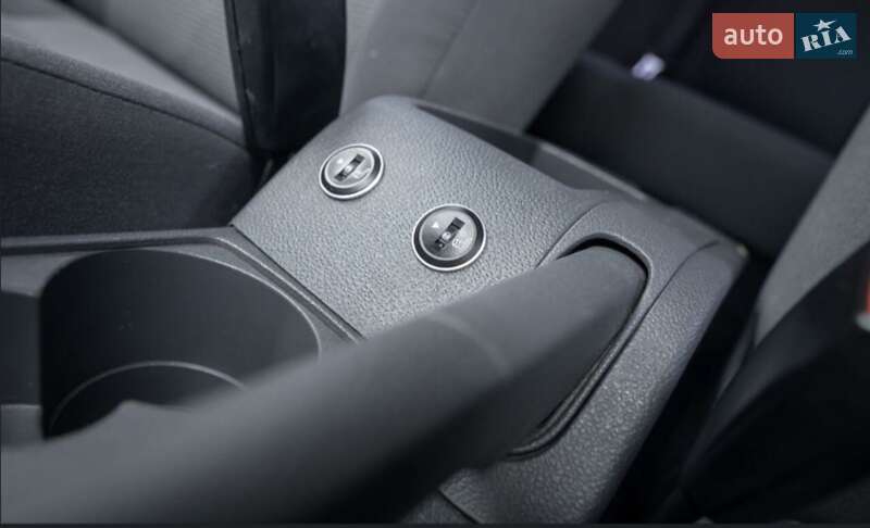 Универсал Volkswagen Golf 2008 в Кутах