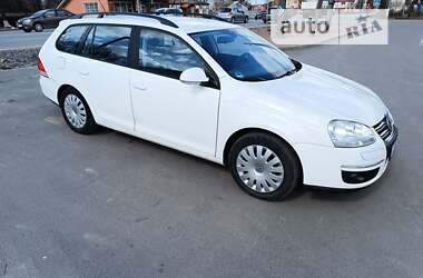 Універсал Volkswagen Golf 2008 в Немирові