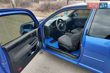 Хэтчбек Volkswagen Golf 1998 в Киеве