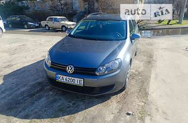 Універсал Volkswagen Golf 2009 в Києві