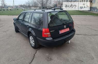 Универсал Volkswagen Golf 2005 в Александрие