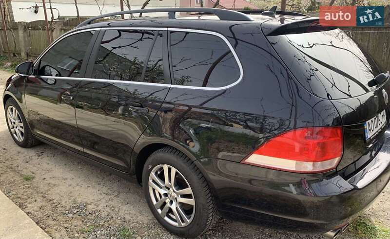 Универсал Volkswagen Golf 2008 в Ужгороде