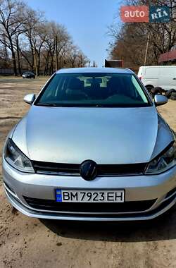 Хэтчбек Volkswagen Golf 2016 в 