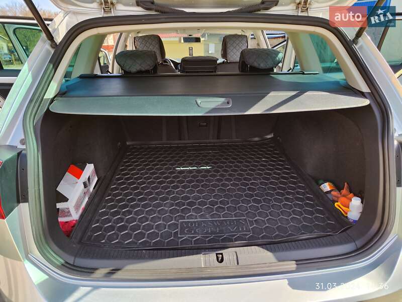 Универсал Volkswagen Golf 2014 в Сокирянах