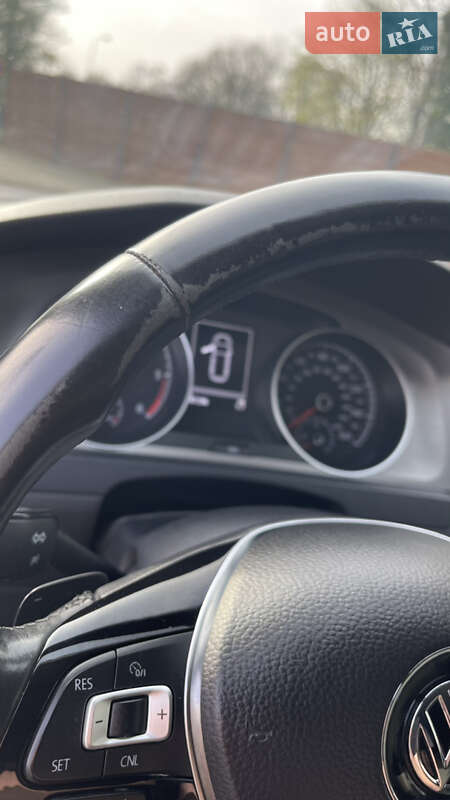 Універсал Volkswagen Golf 2015 в Львові