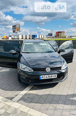 Універсал Volkswagen Golf 2014 в Мукачевому