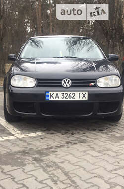 Хэтчбек Volkswagen Golf 1998 в Киеве