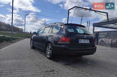 Універсал Volkswagen Golf 2010 в Самборі