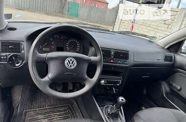 Универсал Volkswagen Golf 2000 в Змиеве