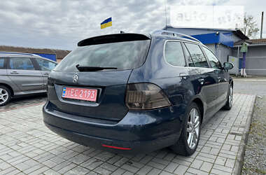 Універсал Volkswagen Golf 2008 в Житомирі