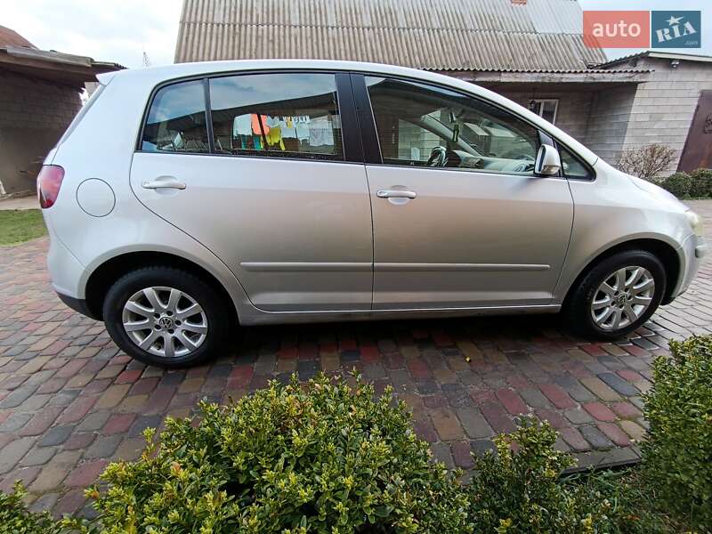 Хэтчбек Volkswagen Golf 2005 в Владимирце фото 7 Хэтчбек Volkswagen Golf 2005 в Владимирце