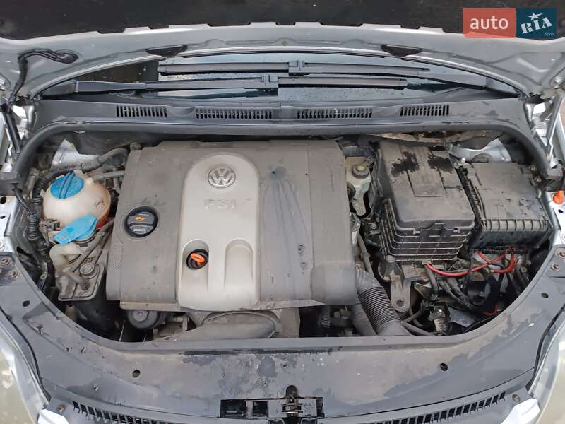 Хэтчбек Volkswagen Golf 2005 в Владимирце фото 10 Хэтчбек Volkswagen Golf 2005 в Владимирце