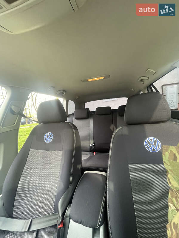 Универсал Volkswagen Golf 2009 в Стрые