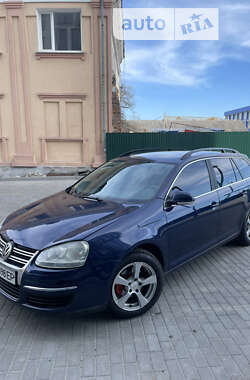 Універсал Volkswagen Golf 2008 в Житомирі