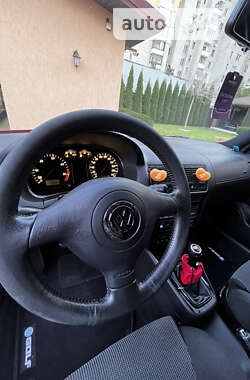 Хетчбек Volkswagen Golf 1998 в Львові