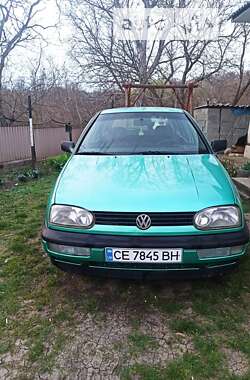 Хэтчбек Volkswagen Golf 1996 в Черновцах