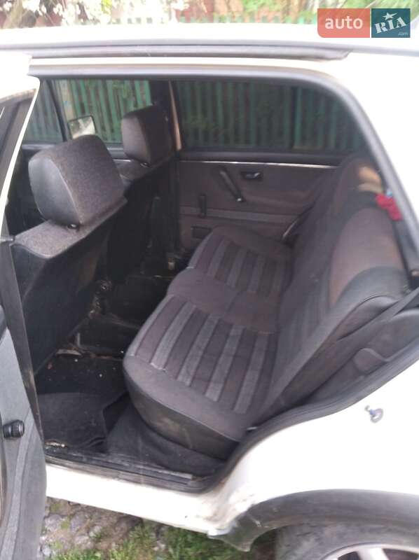 Хэтчбек Volkswagen Golf 1987 в Виннице