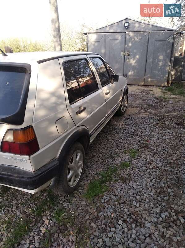 Хэтчбек Volkswagen Golf 1987 в Виннице